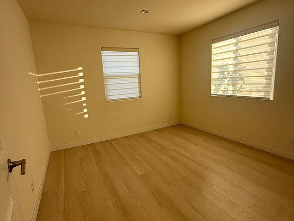 4th image of 5228 Auckland Ave APT 2