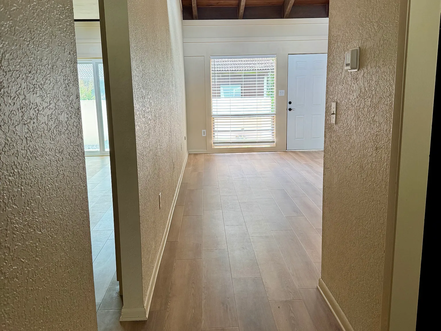 2 bed, 1328 sqft, $1,800 — Photo 4