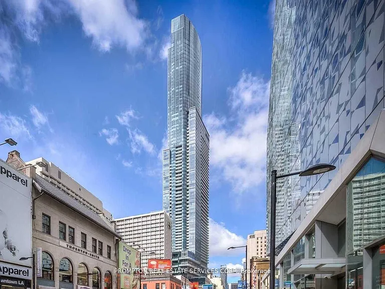 386 Yonge St #2608 — Photo 1