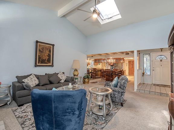 5th image of 7059 N Teilman Ave #102