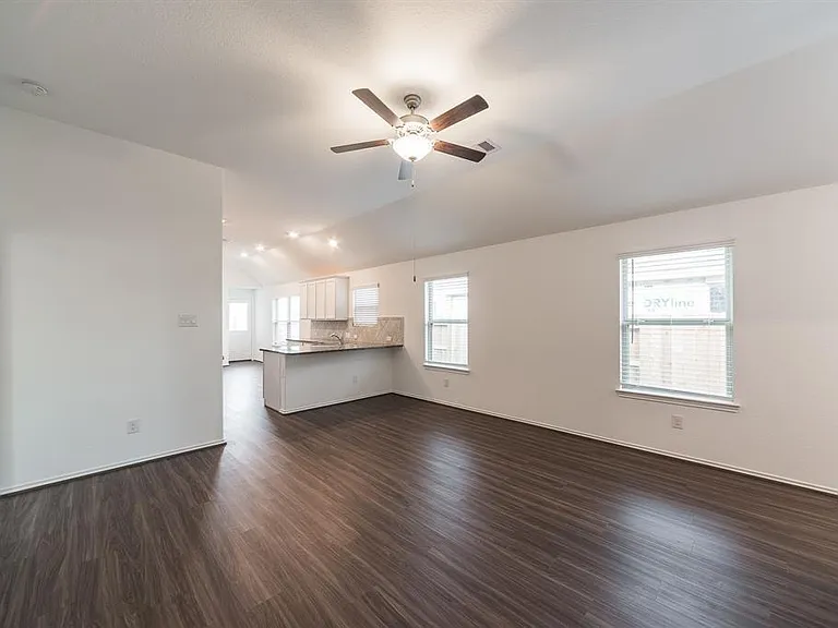 25911 Rosin Lake Ln — Photo 4