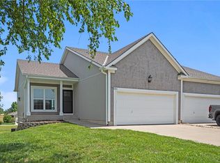 1311 158th Ct, Basehor, KS 66007