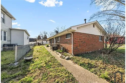 2301 Belleview Ave Photo 1