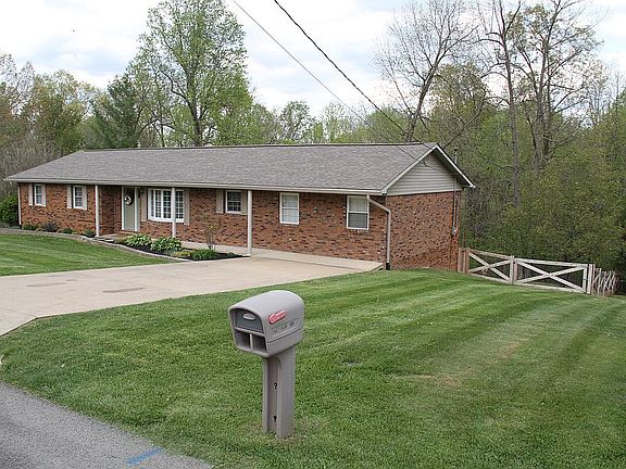 2nd image of 306 Fox Dr