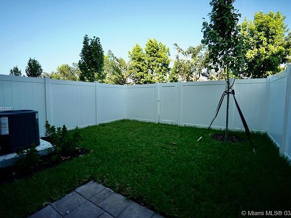 5th image of 10657 W 32nd Ln #10657