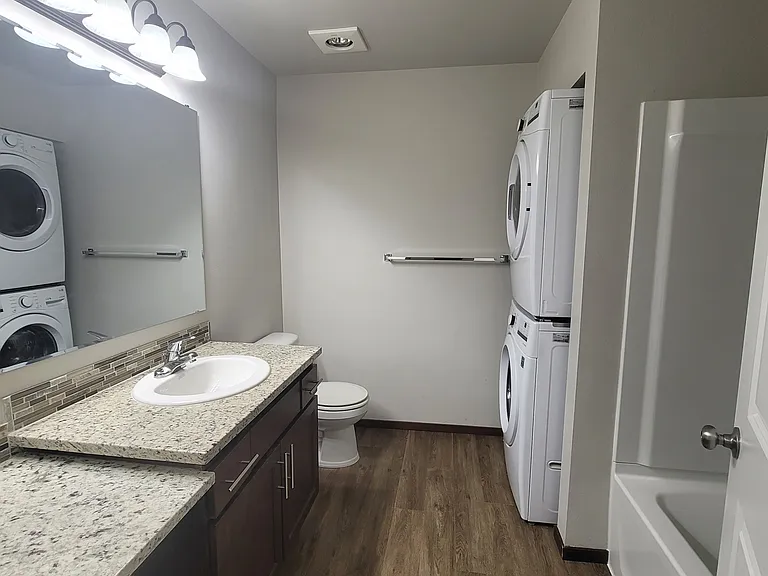 Mulberry Place — Photo 18