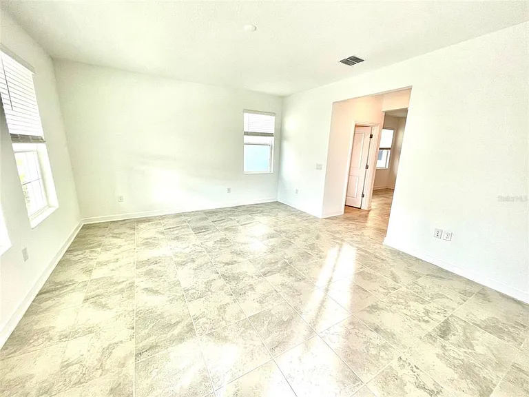 9929 Introduction Way — Photo 3