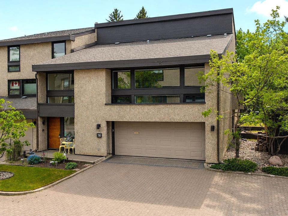 1st image of 76 Willow Way NW