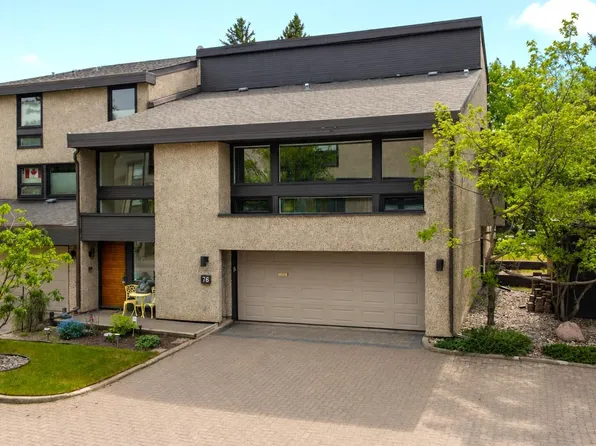 76 Willow Way NW, Edmonton, AB T5T 1C8