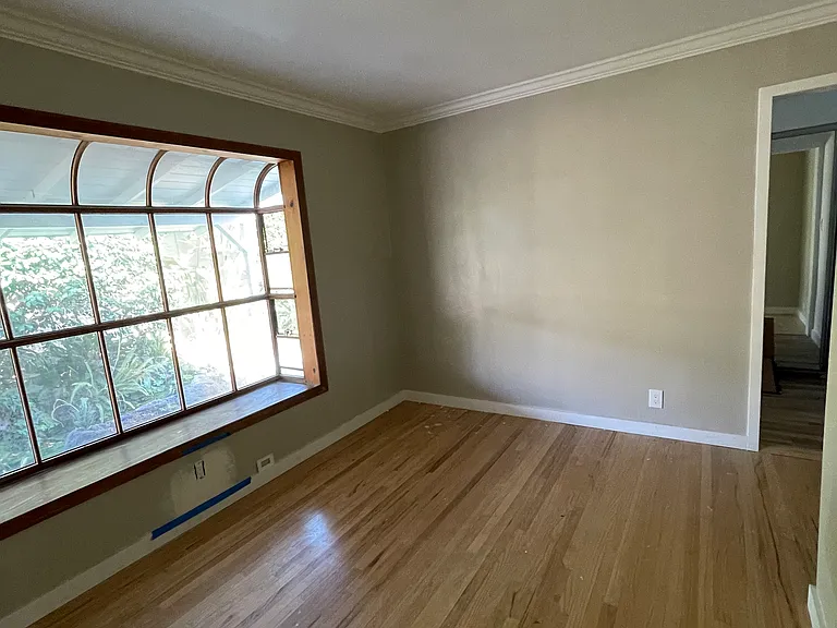 6827 Mayesdale Ave — Photo 6
