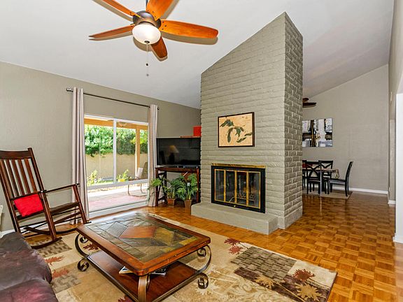 3rd image of 23 E Caribbean Ln