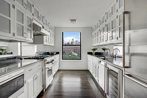 Sold by Compass | media 3