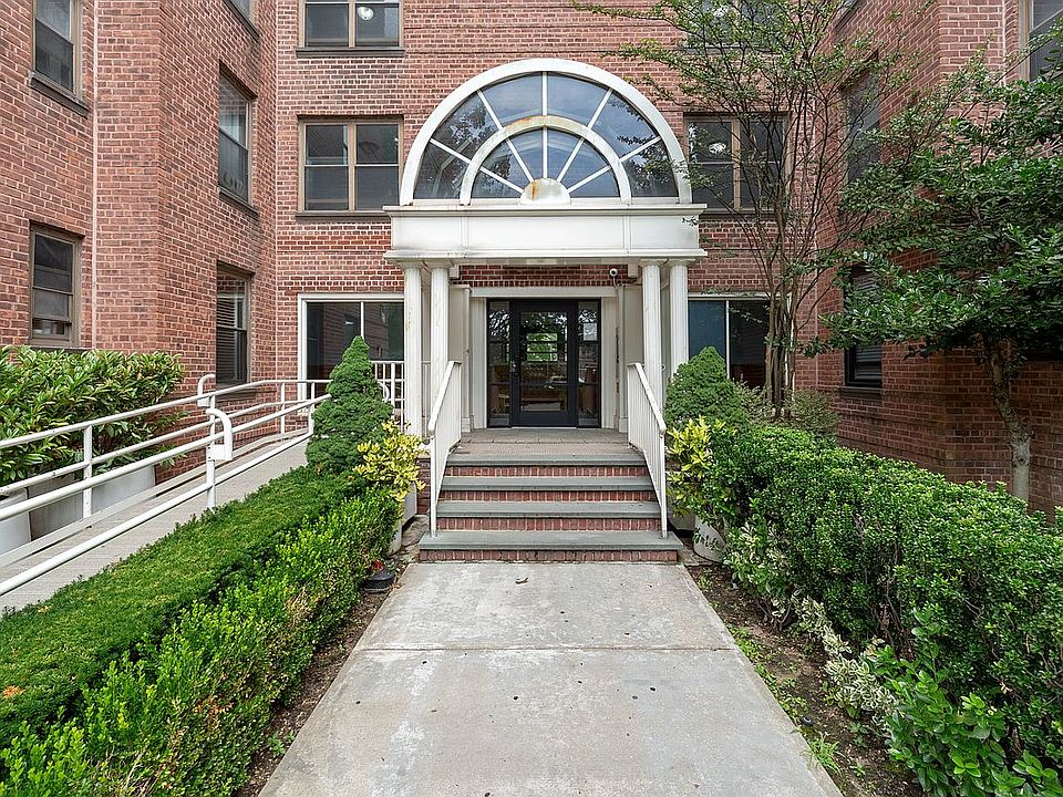 1st image of 3105 Avenue S #A
