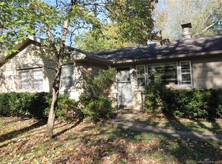 300 Longview Dr, Jeffersonville, IN 47130