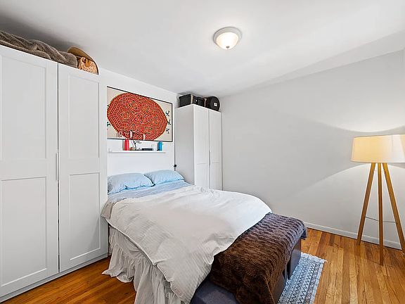 2nd image of 50 Plaza St E APT 8D