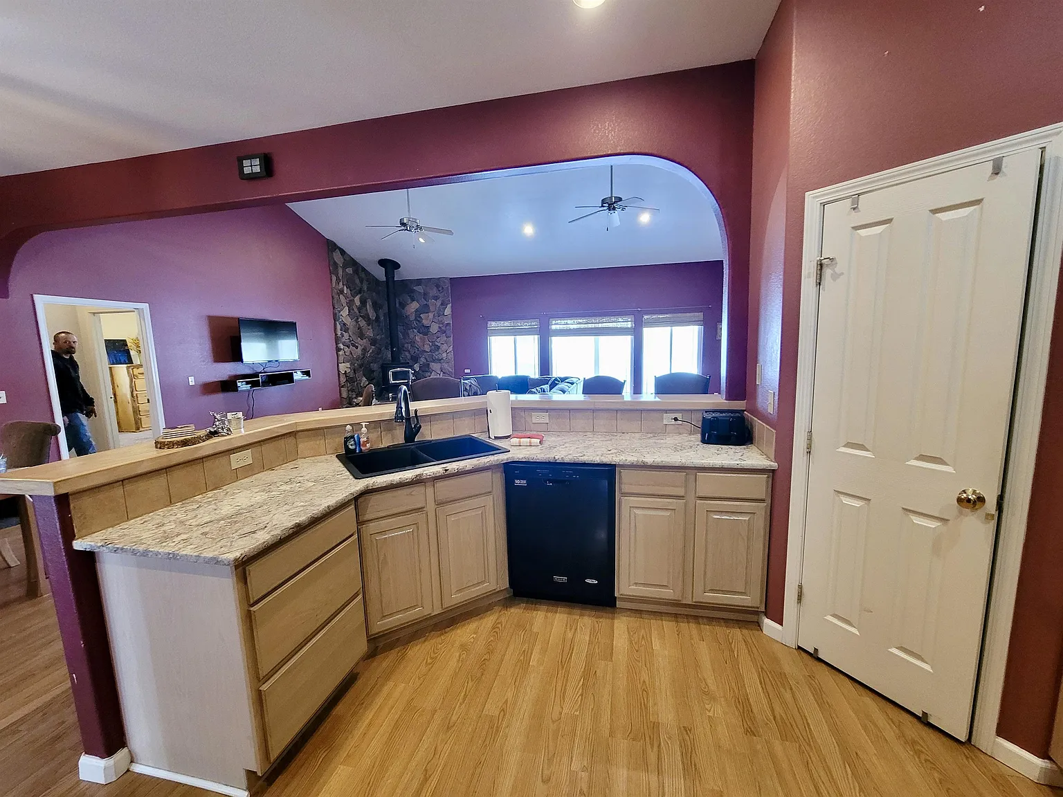 96 Woodward Drive - 1 — Photo 2