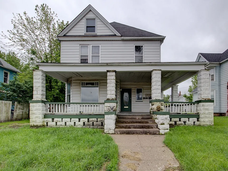 2530 7th Ave