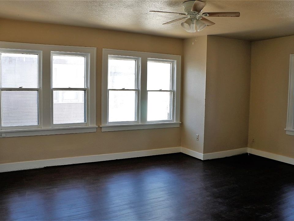 1913 13th St Lubbock TX 79401 Zillow 1913-13th-st-lubbock-tx-79401-zillow