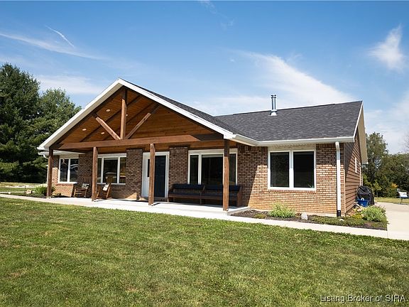 3rd image of 3070 N County Road 100 W