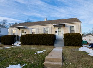 10233 Saint Katherine Ln, Saint Ann, MO 63074