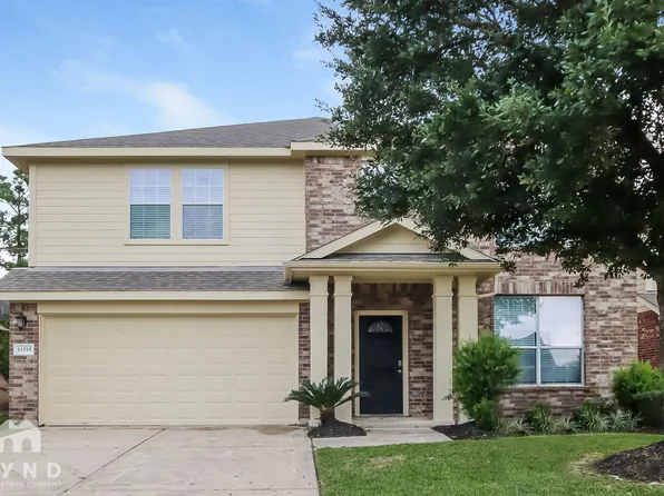 11519 Sandstone Canyon Dr, Humble, TX 77396