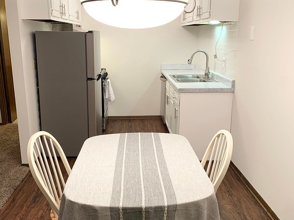 1st image of 6143 W Howard Ave Unit 25