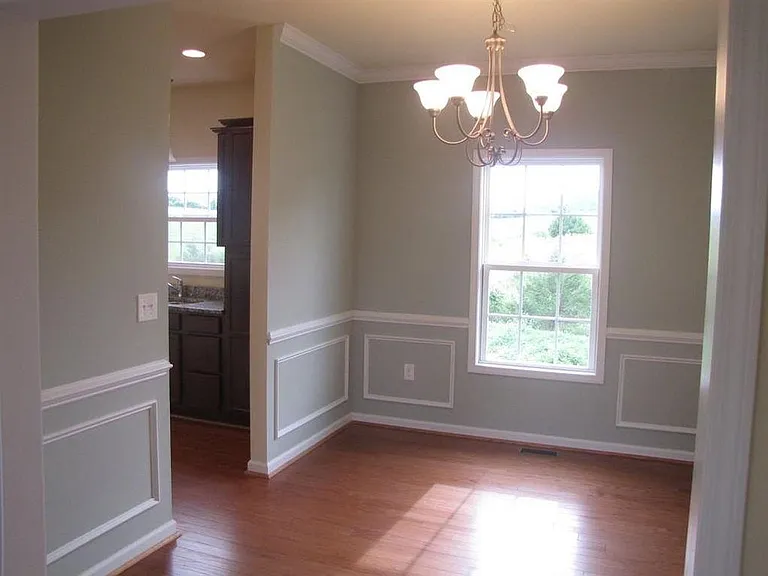 203 Winnbrook St — Photo 8