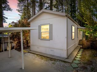 5 Primrose Ln, Grass Valley, CA 95945