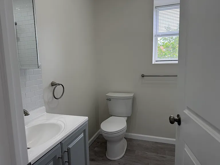 49 Summit Ave #2 — Photo 28