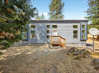 1979 Wagon Trail Dr, Jacksonville, OR 97530