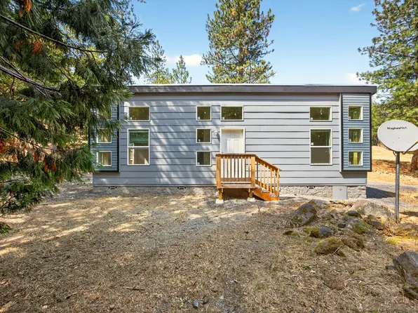 1979 Wagon Trail Dr, Jacksonville, OR 97530