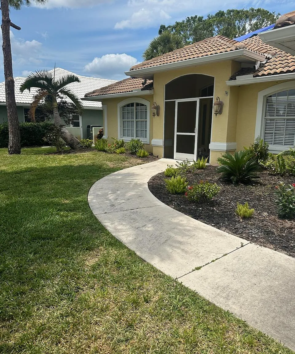 3 bed, 2034 sqft, $3,000 — Photo 4