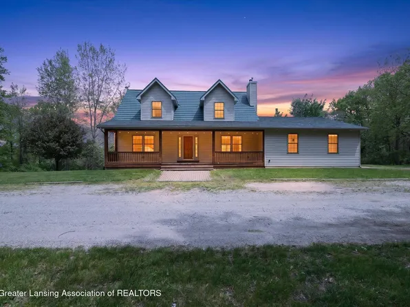 1300 E Round Lake Rd, Dewitt, MI 48820