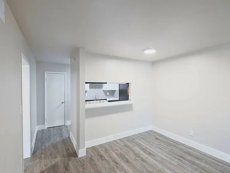 Arcata Townhomes — Photo 40