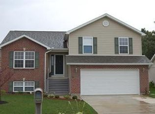 4 Timber Dr, Pleasant Hill, OH 45359