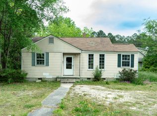814 Young St, Johnston, SC 29832