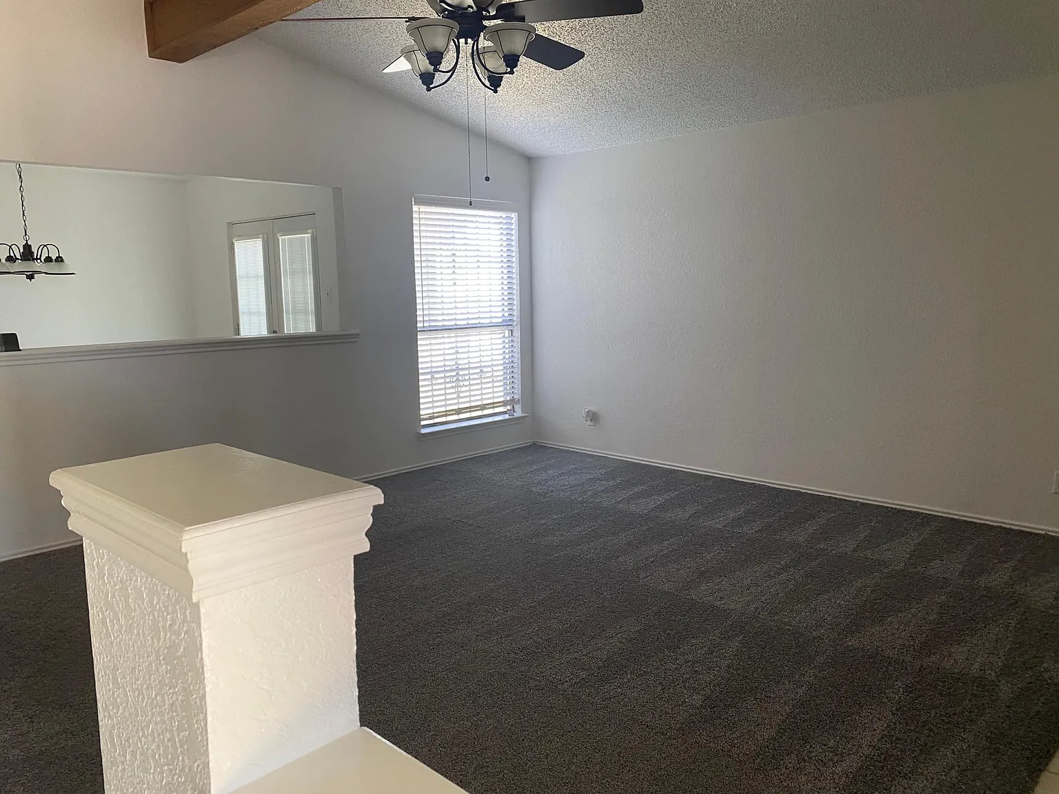 2110 Cascade Drive — Photo 2