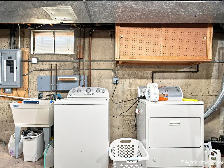 303 Ridge St — Photo 17
