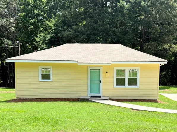 1090 Brackett Rd, Marietta, GA 30066