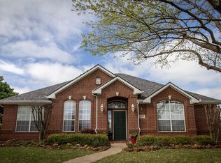 10502 Pineview Ln, Frisco, TX 75035
