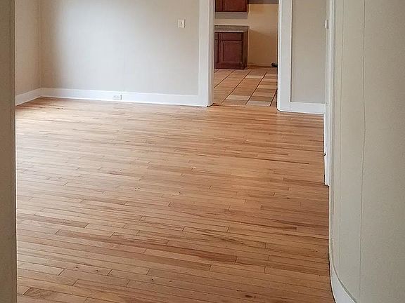 4th image of 18 South Street