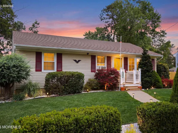 327 Pacific Avenue, Beachwood, NJ 08722