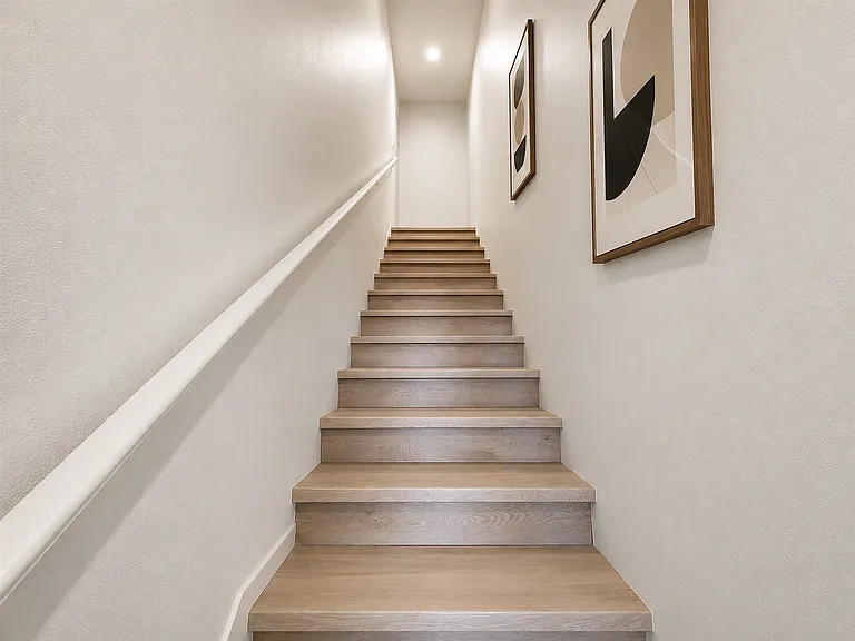 Midland Meadows — Photo 36