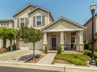 4092 W Peach Tree Ln, Fresno, CA 93722