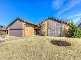 1100 Countrywood Ln, Edmond, OK 73012