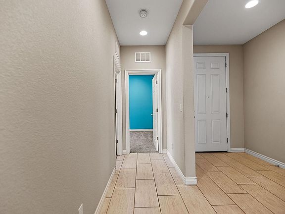 4th image of 5282 Jacque Bell Ln