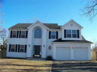 565 Lighthouse Dr, Manahawkin, NJ 08050