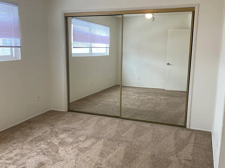 Executive Suites — Photo 16