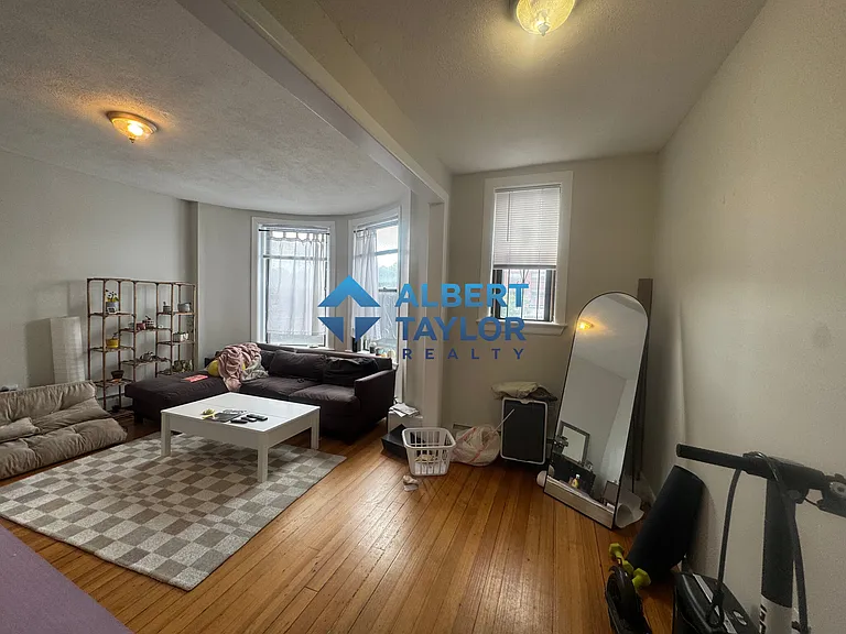 1950 Beacon St #1 — Photo 6
