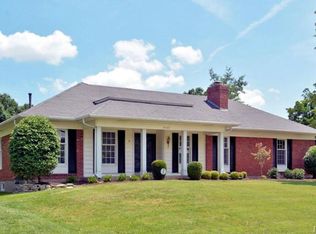 14565 Ladue Rd, Chesterfield, MO 63017